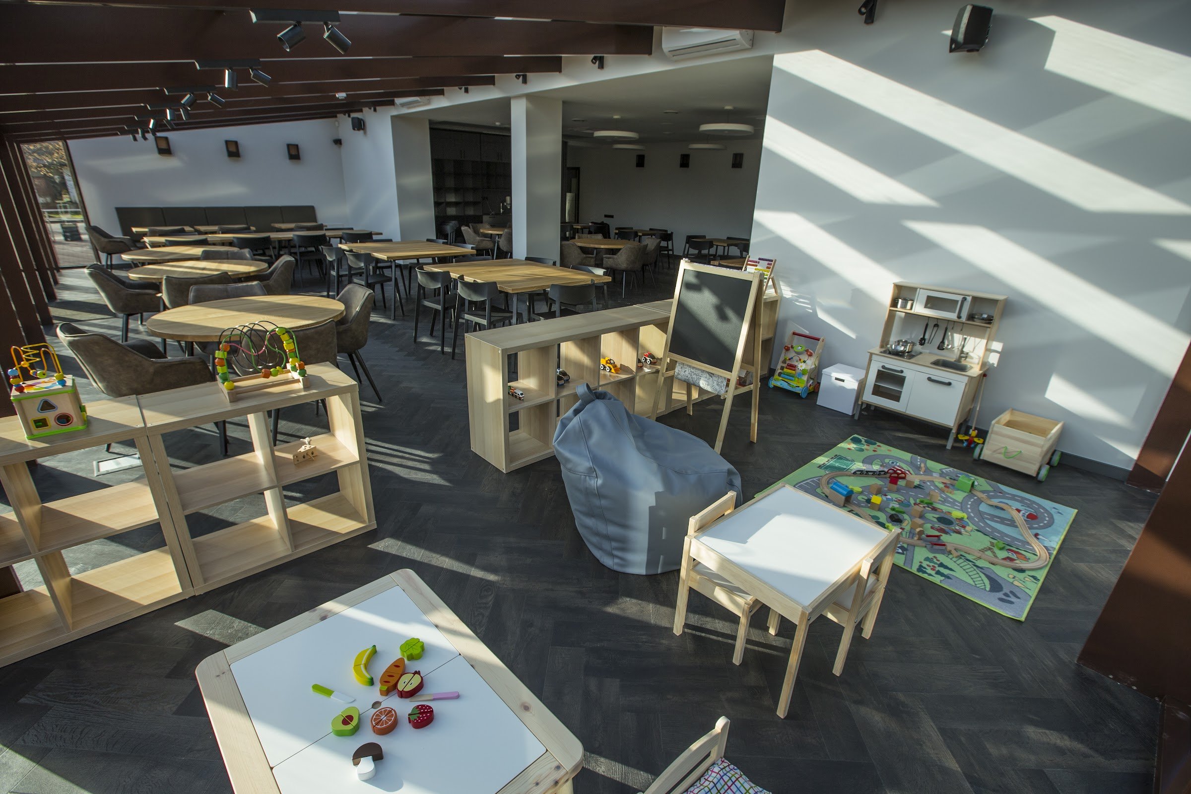 Restoranas „Baltas gandras“